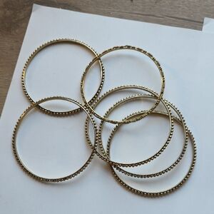 Chic Gold-Tone Bangle Bracelet Set